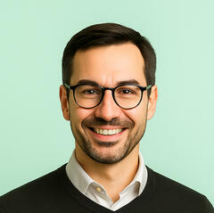 SaaS Carrd Template Headshot